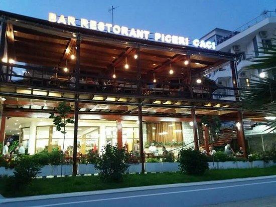 Bar Restaurant Piceri Plazhi i Ri Caci