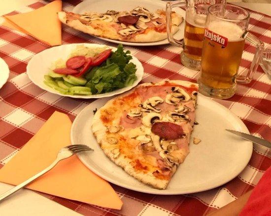 Al Quadrato Pizzeria