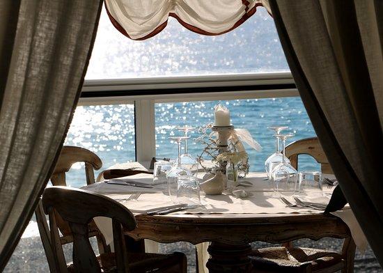 Il Garroccio Beach Restaurant & Lounge Bar