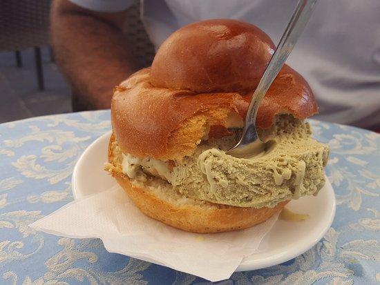 Pasticceria Gelateria Raffaele
