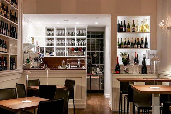Pasquini Coffee Wine Bar
