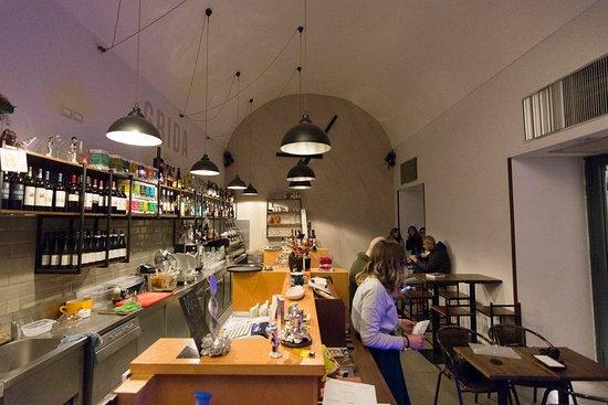 GRIDA Cocktail Cafe