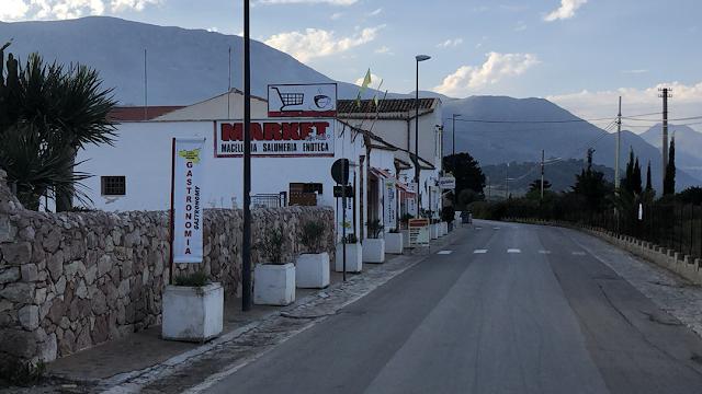 Market Scopello