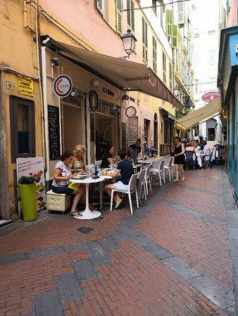 Cafe Crudo