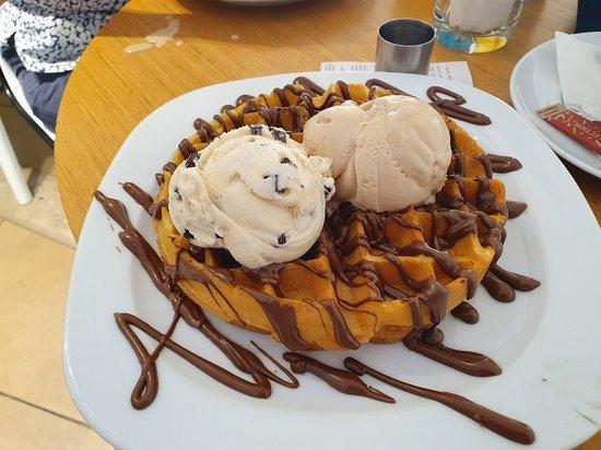 Kayak Ice Cream Store