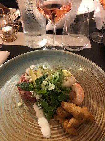 Apluvia bistro&lounge