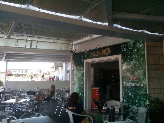 Albiro Cafe