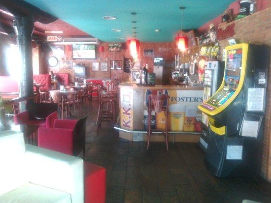 Cafe KKO Pub