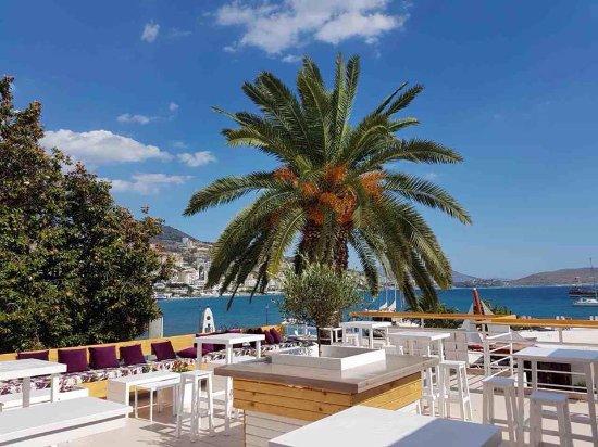 Terrace Cocktail Bar