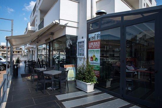 Bar Mezzaluna City H24