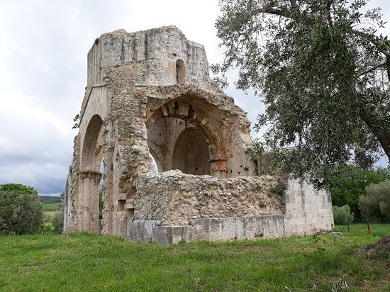 Abbazia Di San Bruzio A Magliano