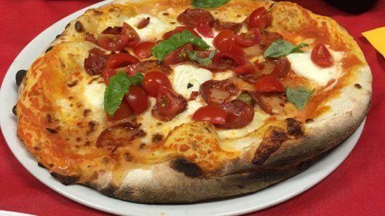 Pizzeria Bisteccheria Pizza Folle