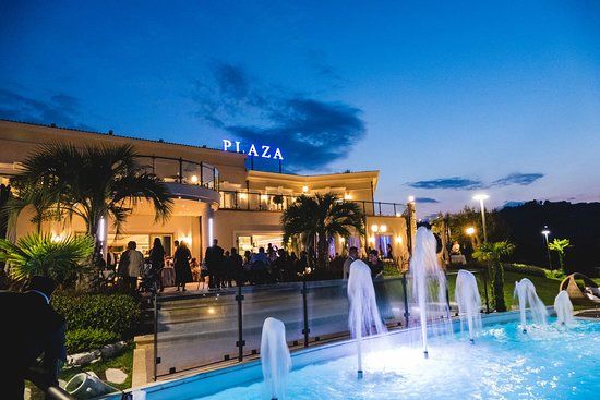 Plaza Vasto