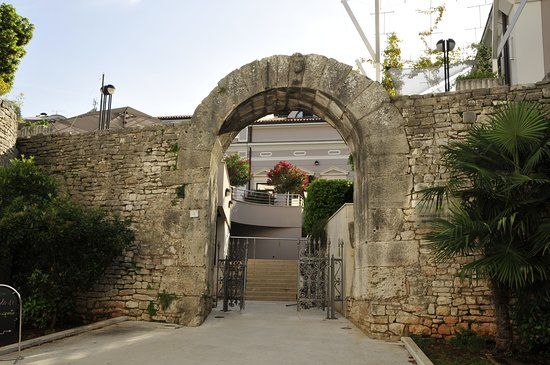 Porta d'Ercole