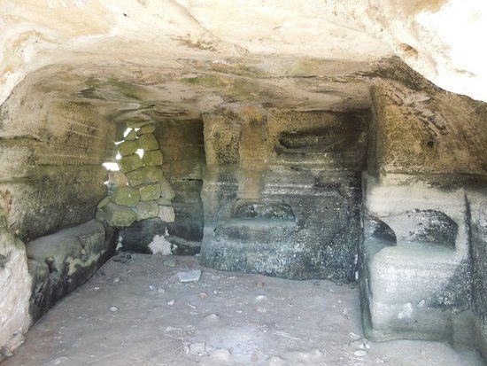 Grotta del Pozzo