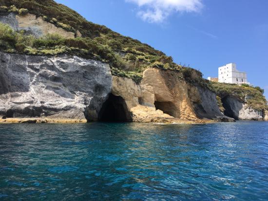 le Grotte di Pilato